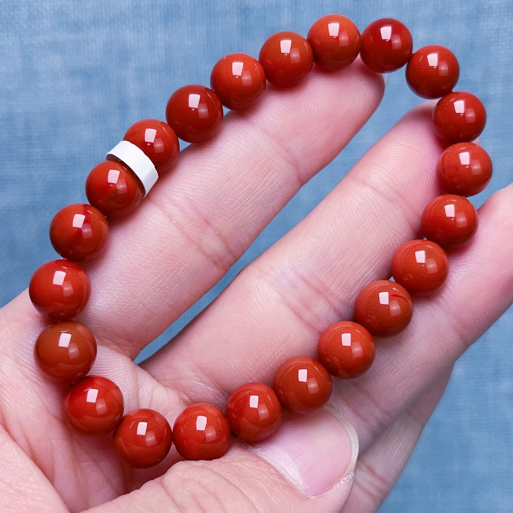 1409D05凉山瓦西料南红柿子红锦红单圈手串