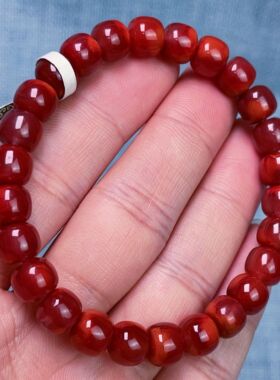 759C31凉山瓦西料南红牛血双色锦红老型单圈手串