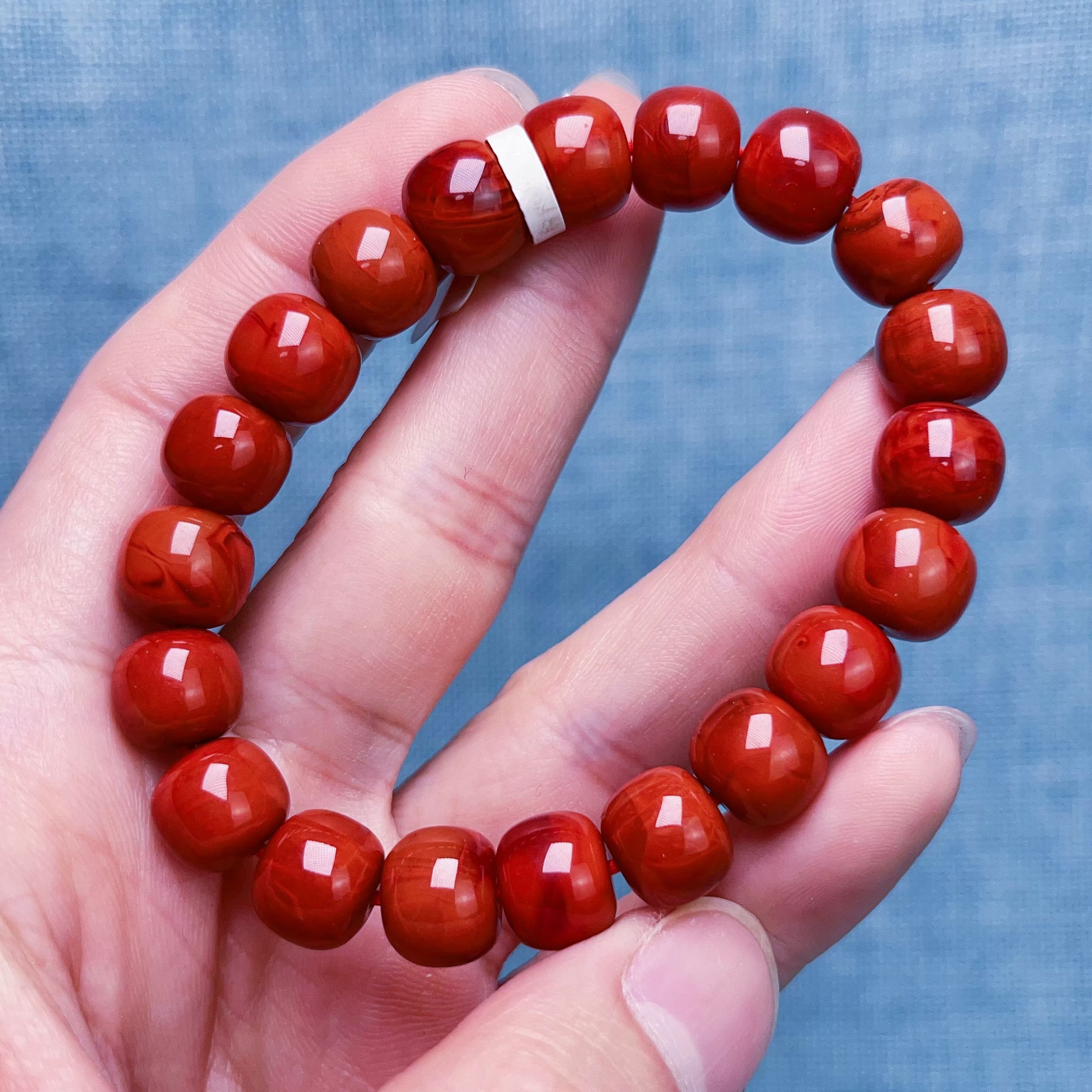 2105D06四川凉山南红收藏锦红老型单圈手串