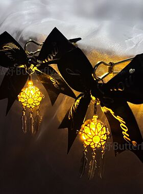 私妤：任你摆布～爆款高定氛围感铃铛蝴蝶结夜光情侣质感发光夹子