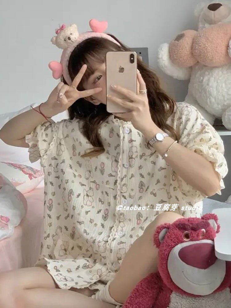 한국어 INS 달콤하고 귀여운 토끼 잠옷 여성용 여름 인터넷 연예인 소녀 반팔 반바지 얇은 가정복 세트