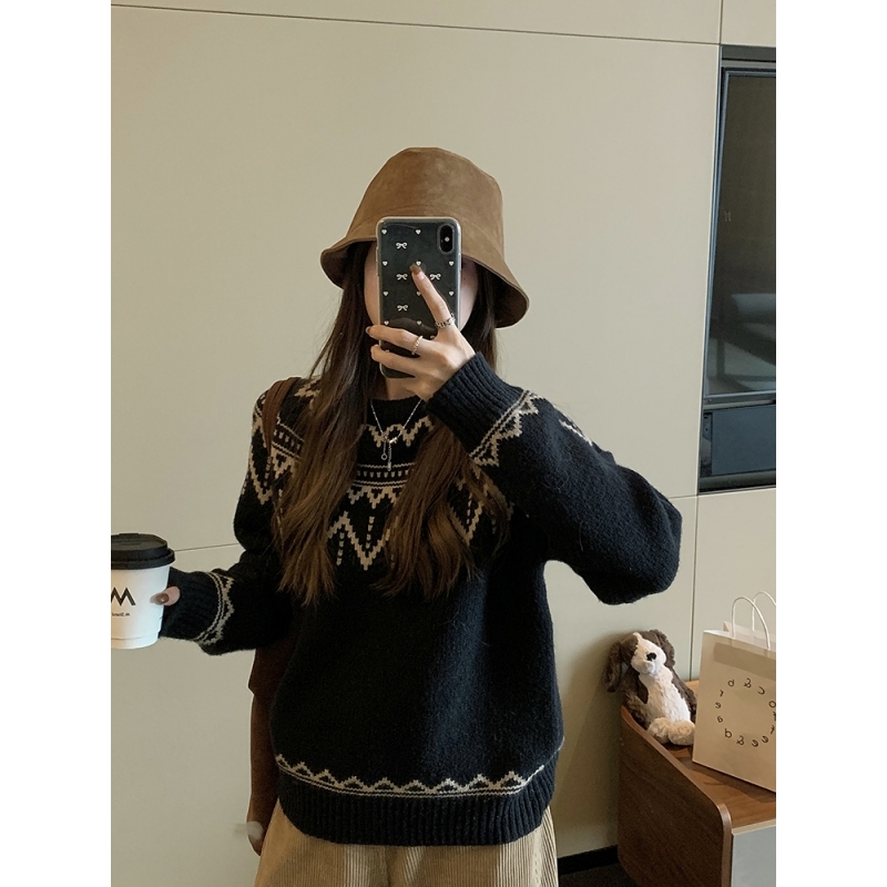 韩11费尔岛提花圆领套头毛衣女冬季慵懒感宽松百搭显瘦针织衫上衣
