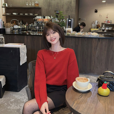 ELLE绵羊毛钉珠新年红毛衣女