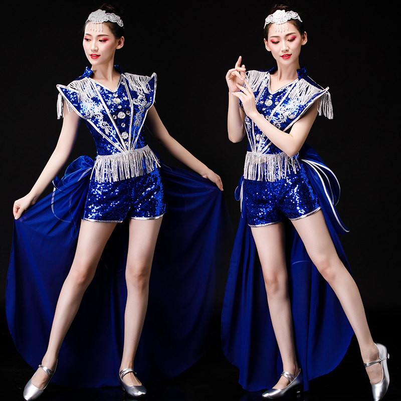 高档现代舞蹈服装新款时尚性感夜店表演爵士舞演出服女广场舞套装