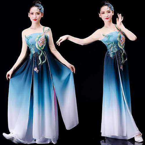 高档古典舞蹈独舞女飘逸中国风秧歌扇子舞服装清新淡雅演出服套装