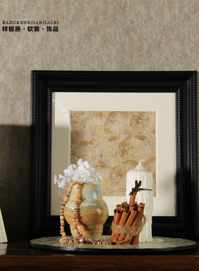 八度空间轻奢中古老钱风样板间售楼处展示柜床头柜装饰画摆件组合
