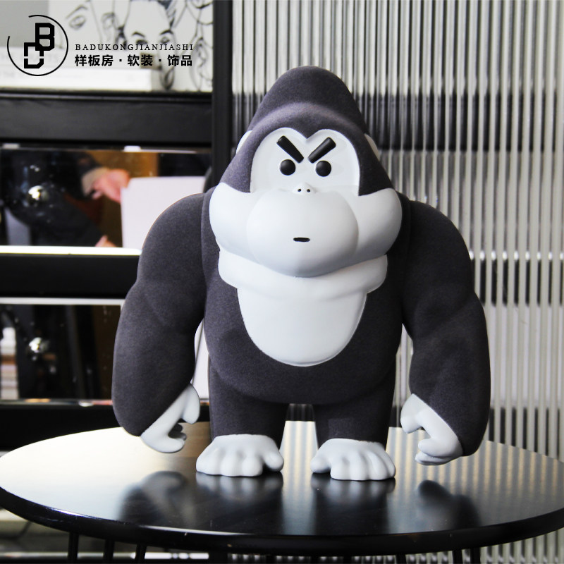 八度空间简约卡通植绒电镀大猩猩客厅儿童房售楼处创意动物摆件