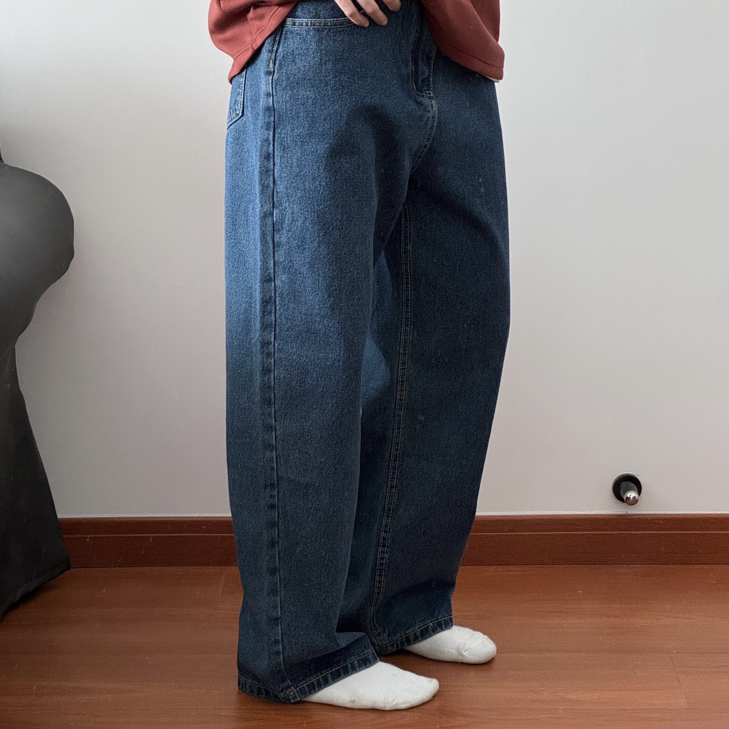 CCD宽松直筒基础牛仔裤