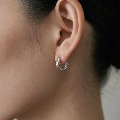 PAUSA ANN s925 经典菱格纹通勤日常耳圈/耳环