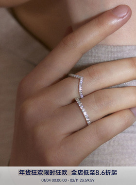 PAUSA ANN s925 轻奢百搭v字高碳钻叠戴小众排钻戒指