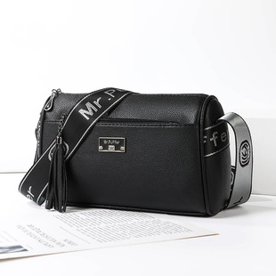 日本进口新款花料女式斜挎包韩版时尚简约女士手拿包手机包零钱包