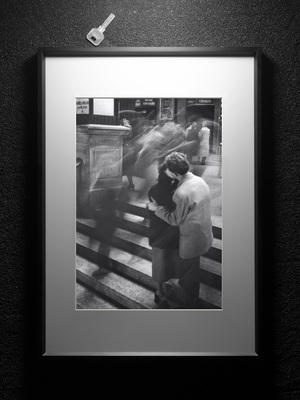 法国摄影师杜瓦诺的摄影作品《格兰街之吻》等名作客厅挂画壁画