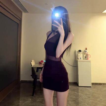 御姐风辣妹气质紫色斜肩紧身包臀短裙时尚气质感连衣裙魅力女夏季