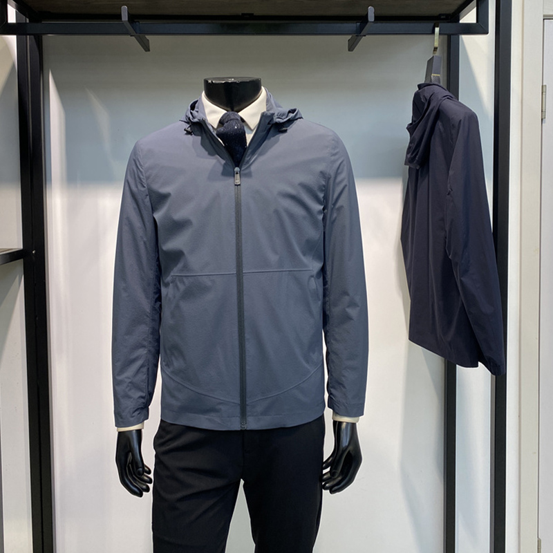 领佐可拆卸帽春季标准版型夹克