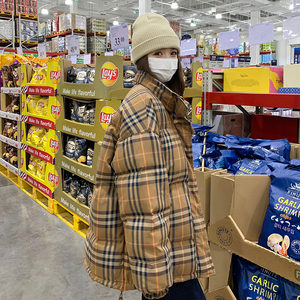 【】韩版复古格纹短款加厚羽绒服 2D111-A623 P255 K385图片
