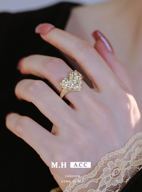 法式复古珍珠镂空爱心戒指女款轻奢精致高级感心形百搭指环食指戒