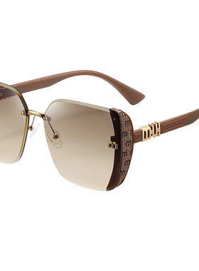 防紫外线墨镜时尚潮流大框显脸小