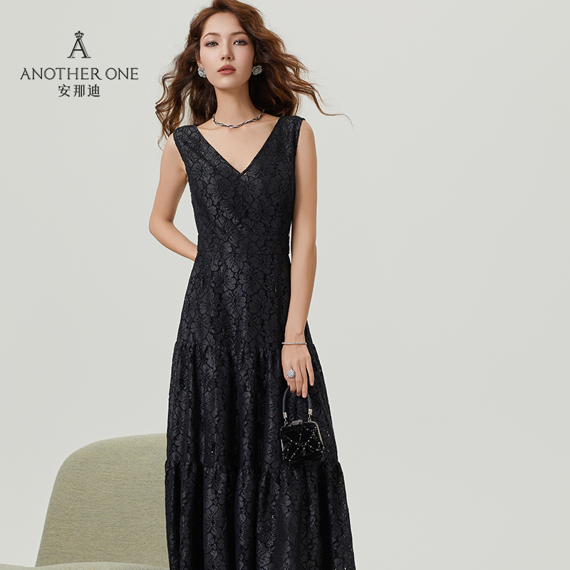 特别漂亮掐腰连衣裙时髦优雅