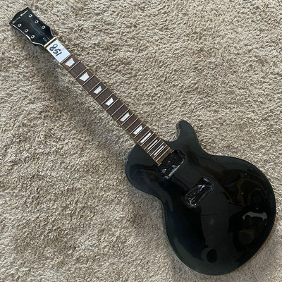 库存清仓 Harley Benton  LP DIY电吉他 半成品 黑色 瑕疵无配件