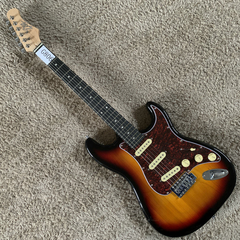 意大利EKO ST款式电吉他六点式单摇日落色三单拾音器22品微瑕