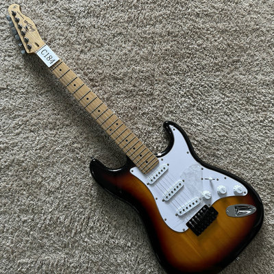 德国 Harley Benton ST款 三单拾音器电吉他 枫木琴颈指板 单摇