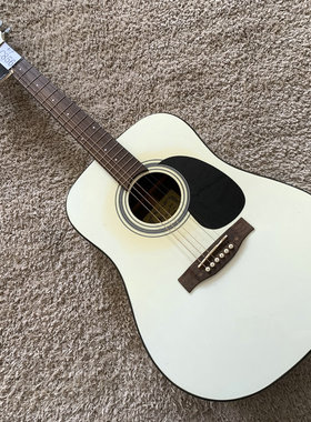 品牌极风 Blast 云杉木合板民谣木吉他 41寸库存圆角白色 D桶入门