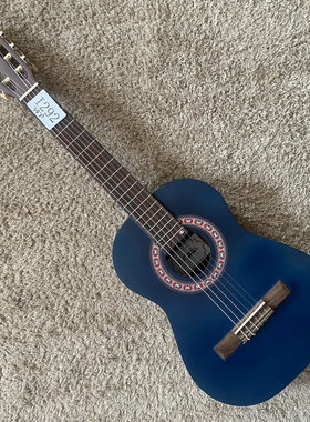 蓝色 云杉桃花芯古典吉他合板34英寸琴颈可调儿童旅行库存微瑕