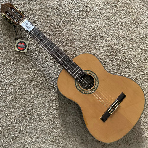 Caraya 歌莉娅 红松玫瑰木面单板 古典吉他  特价琴颈可调库存