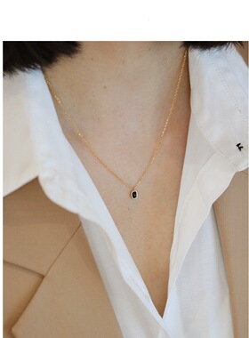 惊小鸿 魅～S925银镀金黑色吊坠纯银锁骨链女款简约风饰品职场