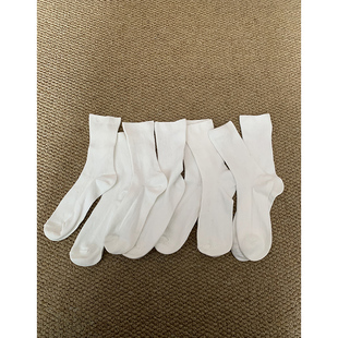 尾dan。纯棉双针白袜，数量有很多