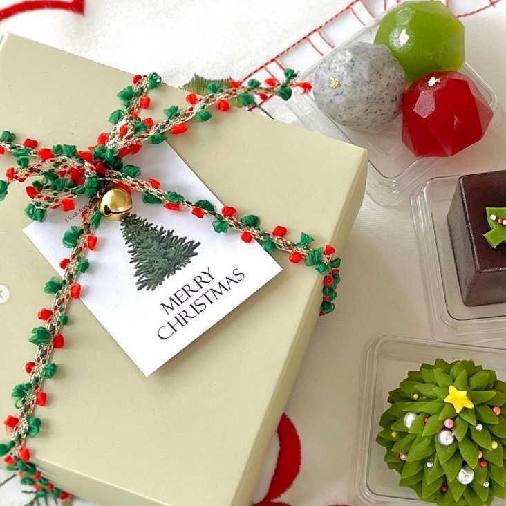 ins圣诞节装饰丝带 diy包装礼物绳子毛球伴手礼包装打包缎带彩带