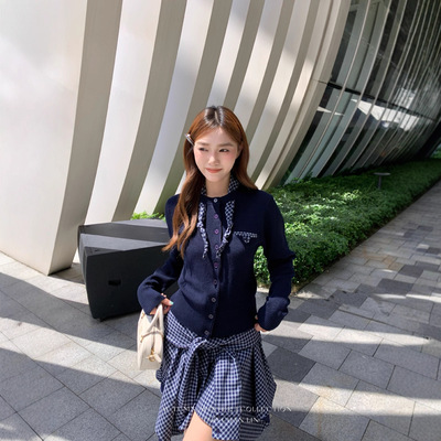 topchanlin 2025秋韩系穿搭气质设计款拼格纹领带长袖针织开衫女