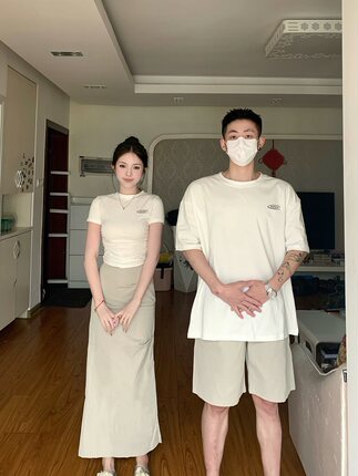 情侣装夏款美式露肚脐白色正肩t恤辣妹开衩工装裙两件套一衣一裙