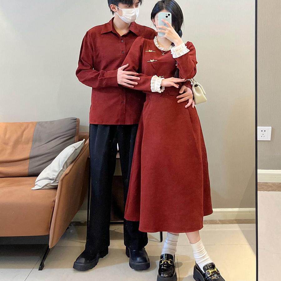 本命年情侣红假两件灯芯绒套装