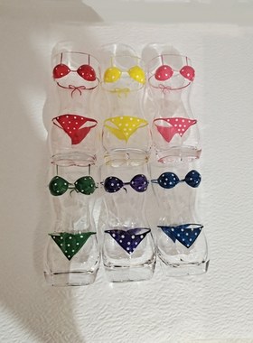 创意玻璃啤酒杯个性手绘比基尼泳衣啤酒杯酒吧KTV网红个性水杯