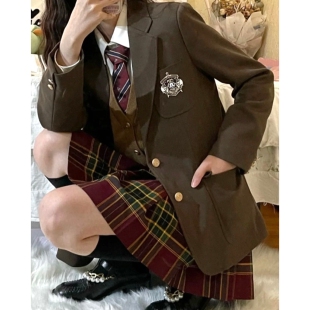 半袋麻豆jk西装外套女春秋日系学院风校供两粒扣黑色徽章茶色制服