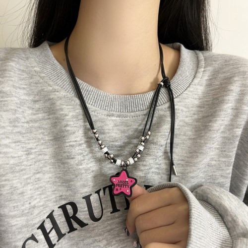 粉色星星皮革项链女锁骨链