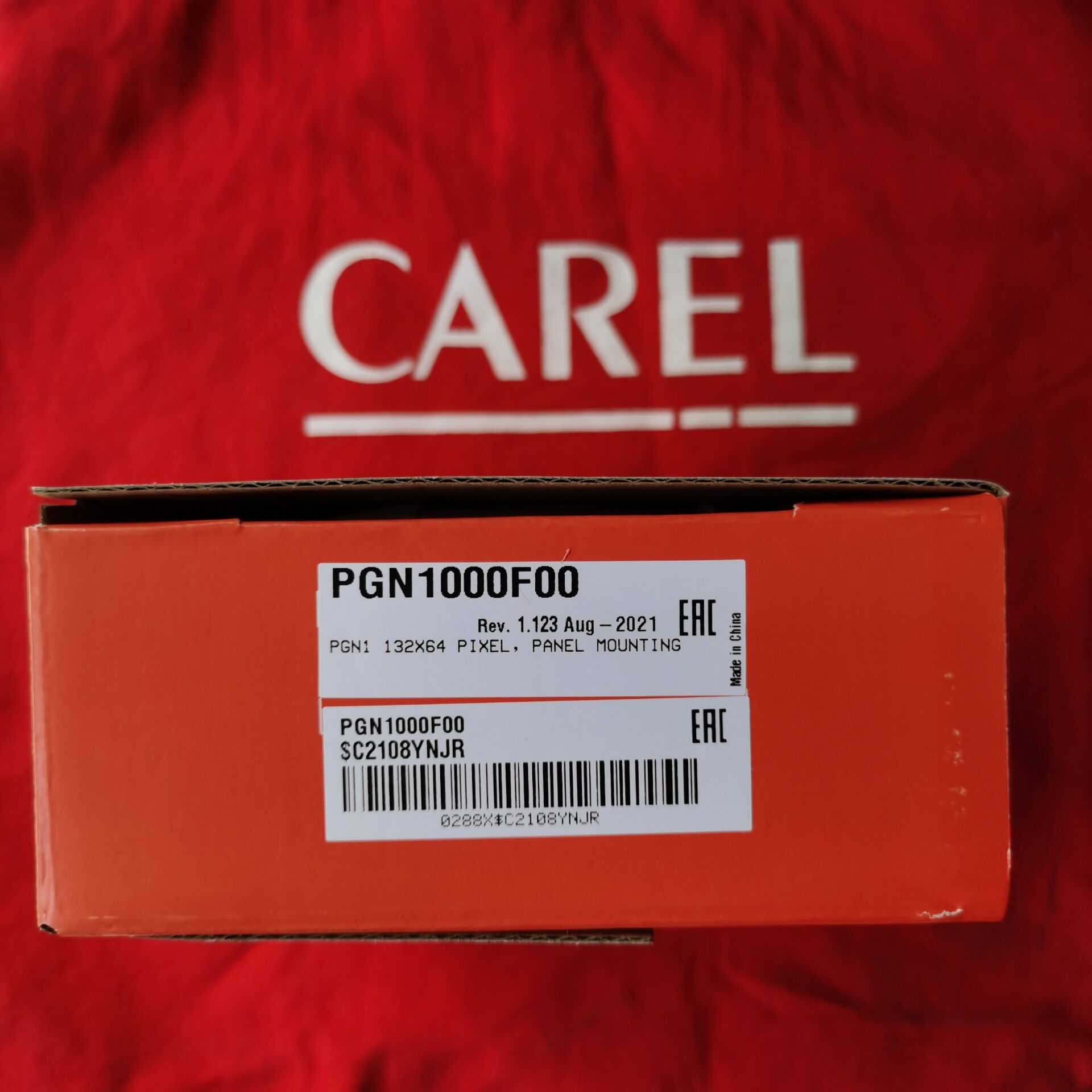 。意大利卡乐显示器PGN1000F00