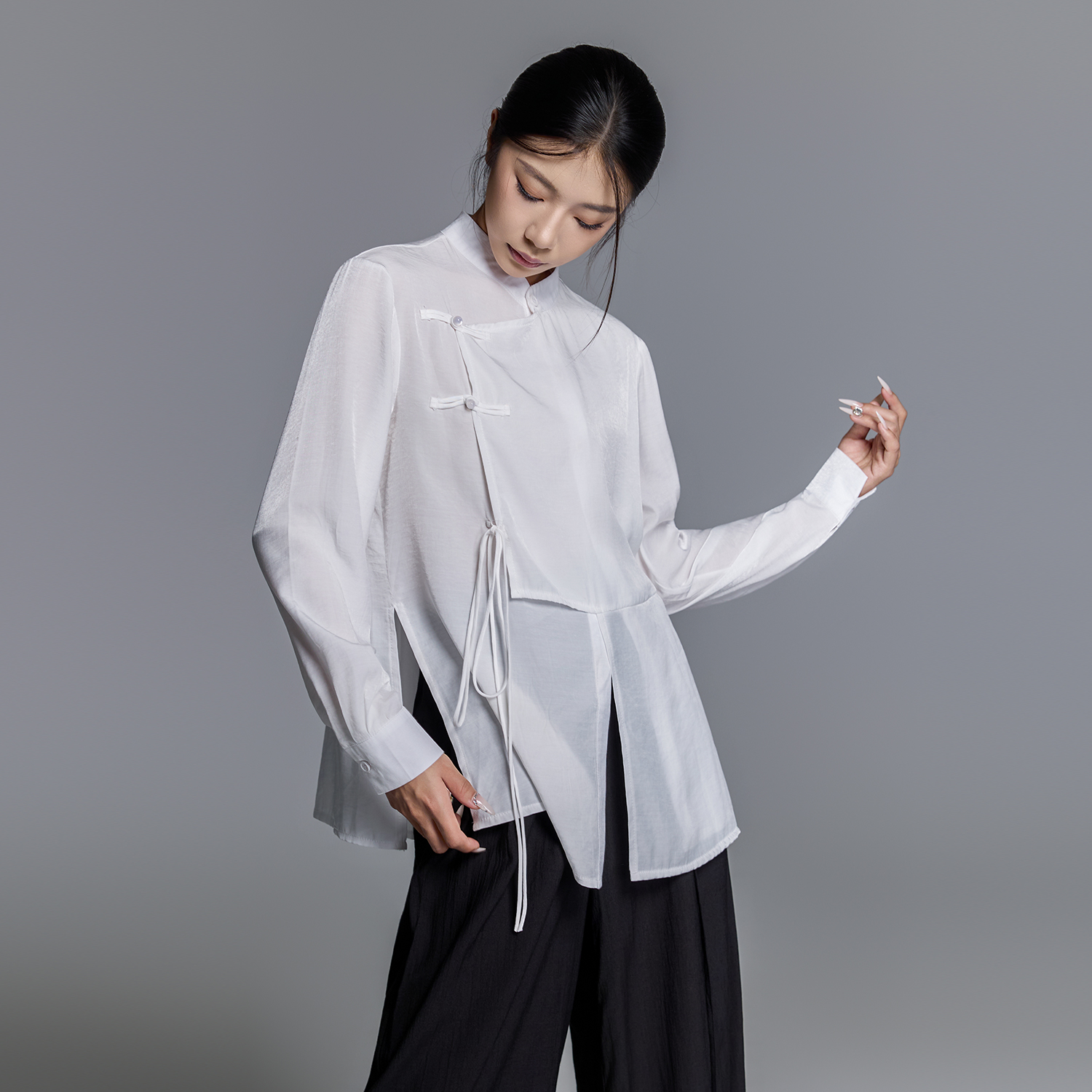 华丽独秀现代舞练功服中国舞长袖衬衫上衣飘逸显瘦舞蹈服演出服女