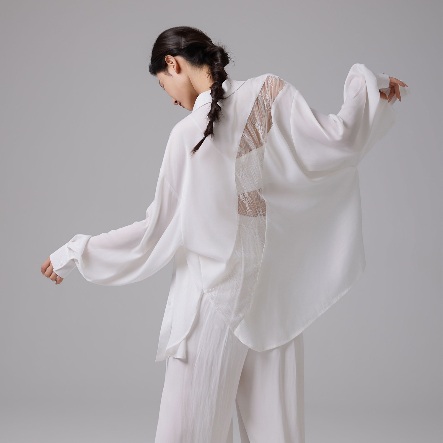华丽独秀现代舞练功服长袖衬衫上衣设计感剑舞训练服舞蹈服演出服图片