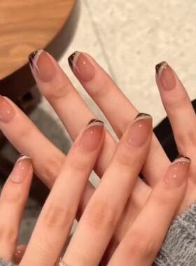 秋季简约斜边渐变法式美甲贴小红书网红气质显白穿戴甲贴片成品