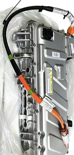 全新比亚迪方程豹8前电机控制器，型号KTZ6TX38S-G22A