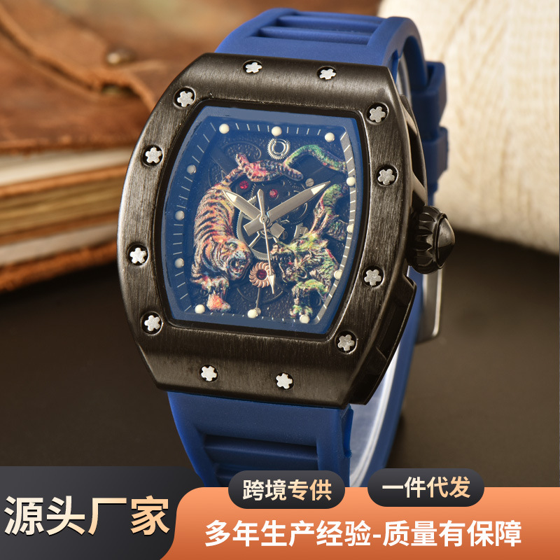 新款恒博龙合金石英表男士时尚龙虎表盘多功能日历腕表现货