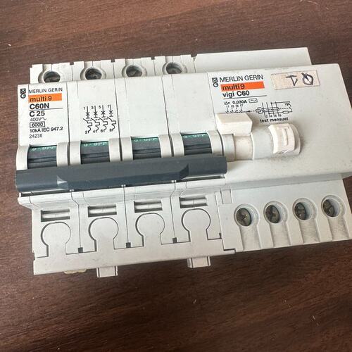 议价梅兰日兰漏电保护器C60NC60N1PC60N2PC60N3PC60N4PC60N1P1A