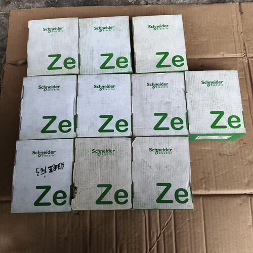 议价继电器底座RXZE2S114MRXZE2S108MRXZE2S111M