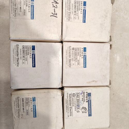 接触器CA2-DN31 M7 C 220VCA2-DN22 M7 C 220VCA2-DN40 M7 C 220V