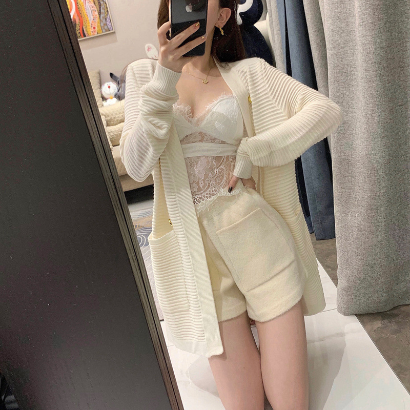 时尚针织飘逸软糯纽扣修身慵懒宽松毛衣插肩纯色长袖开领套头温柔