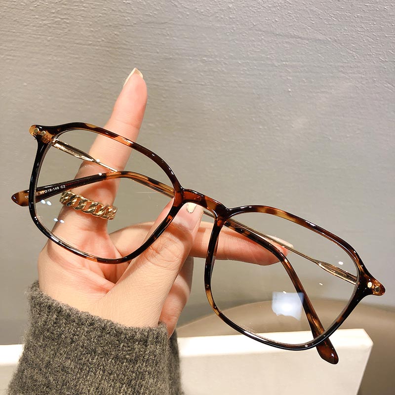 兴语小红书同款圆脸方框近视眼镜