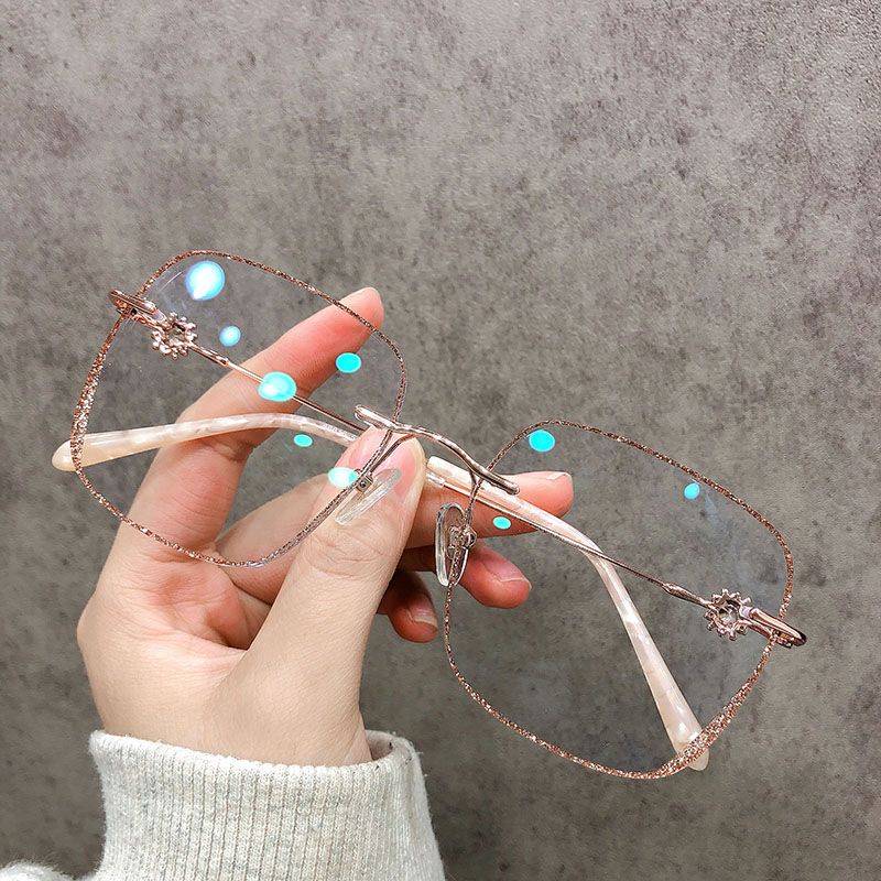 兴语框六芒防蓝光辐射近视眼镜