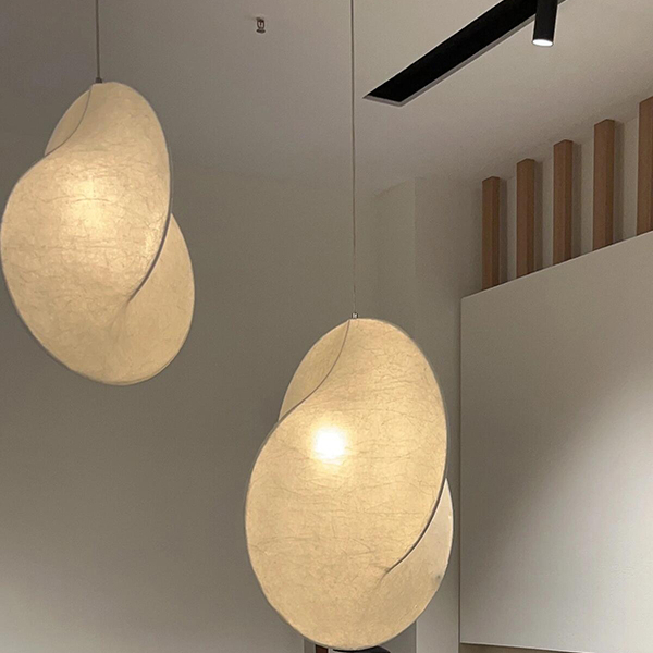 中式挑空复式楼loft楼梯蚕丝吊灯